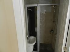 Budget-friendly Modern Residential Property in Antalya Konyaalti – pool area (image 9)